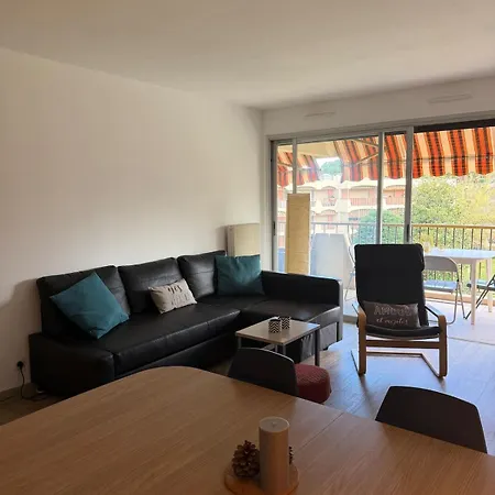 Beautiful 2-bedroom With Parking And Pool